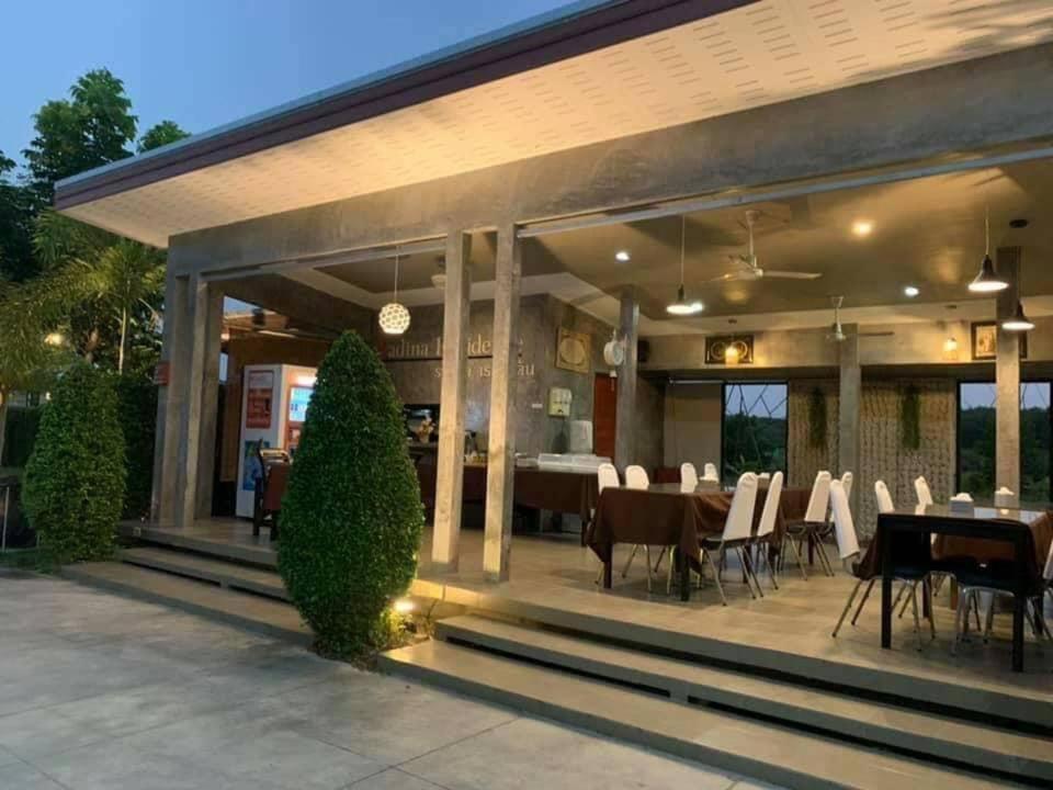 Radina Residence Nakhon Si Thammarat Exterior photo