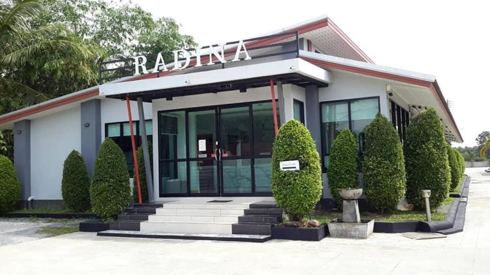 Radina Residence Nakhon Si Thammarat Exterior photo